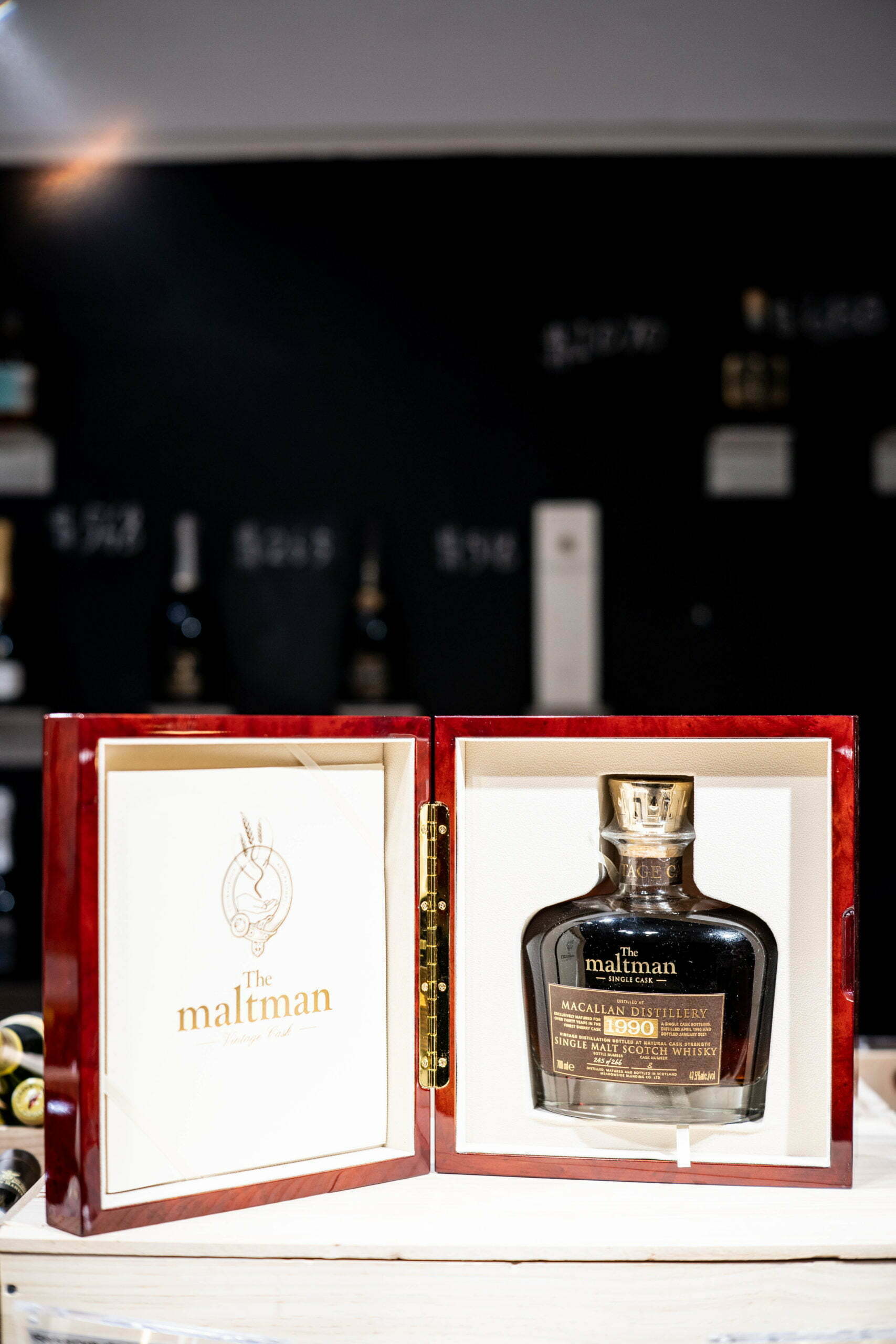 The Maltman Macallan Over 30 Year Old 1990-2021 Cask No. 8 Limited Edition (1x70cl) - TwoMoreGlasses.com
