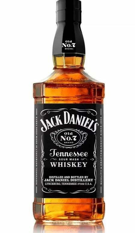 Jack Daniel's Old No.7 Whiskey (1x75cl) - TwoMoreGlasses.com