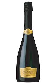 Prosecco di Valdobbiadene DOCG Spumante Extra Dry 2018 Magnum (1x150cl) - TwoMoreGlasses.com