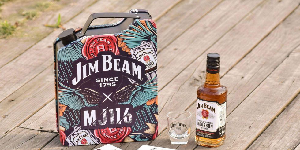 Jim Beam x MJ116 (1x20cl) - TwoMoreGlasses.com