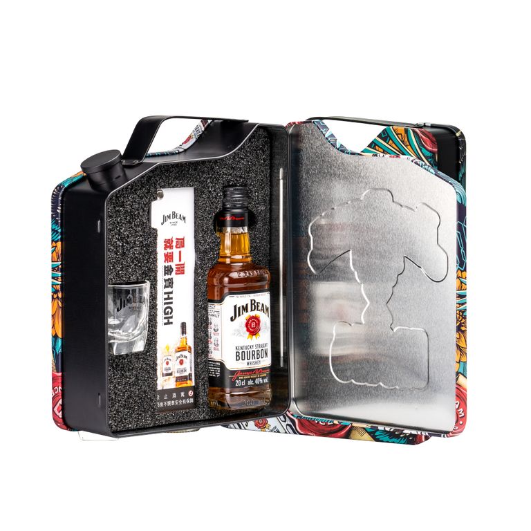 Jim Beam x MJ116 (1x20cl) - TwoMoreGlasses.com