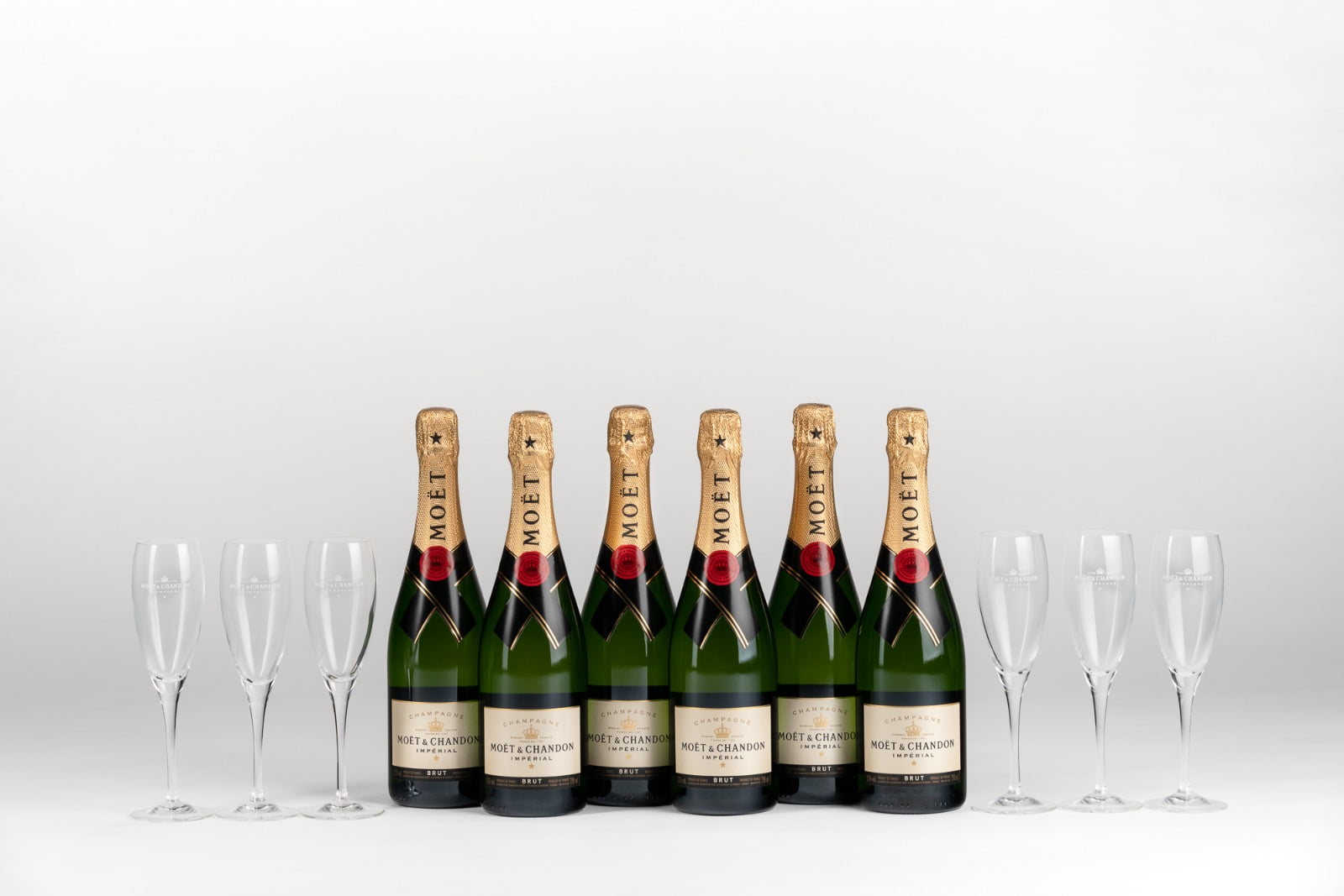 Moet &amp; Chandon Imperial Brut Party Set 6 Bottles + 6 Flutes - TwoMoreGlasses.com