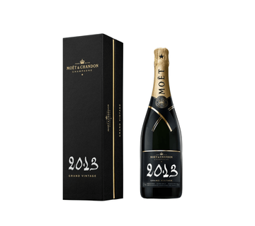 Moet &amp; Chandon Grand Vintage 2015 (Giftbox) (1x75cl) - TwoMoreGlasses.com