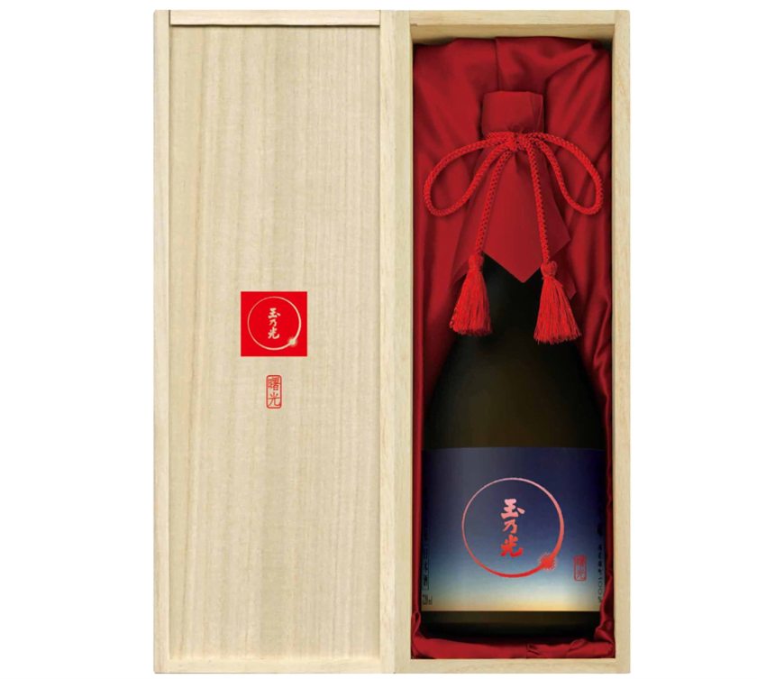 Tamanohikari Junmai Daiginjo Shoko 玉乃光純米大吟釀曙光 (1x72cl) - TwoMoreGlasses.com